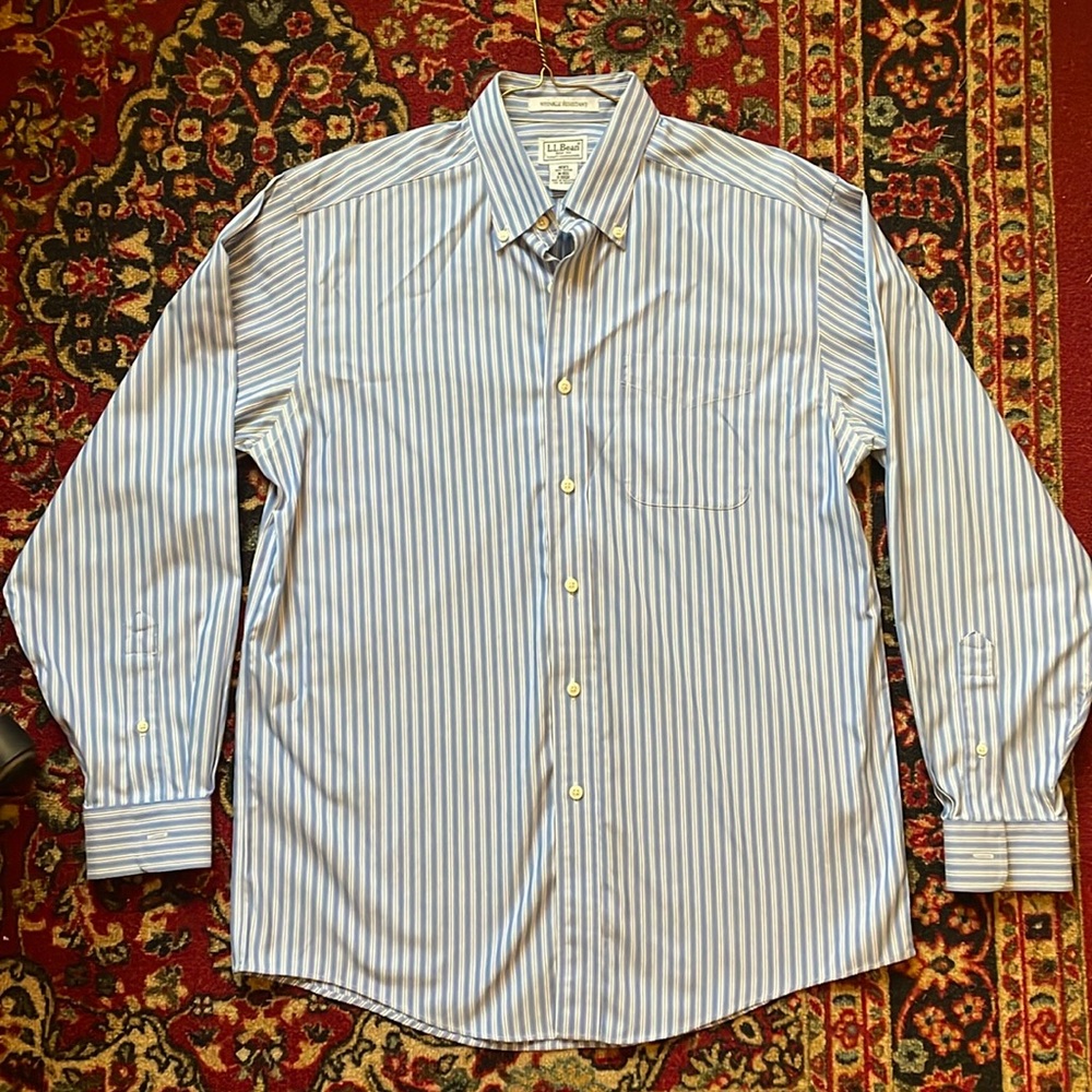 L.L Bean Men’s Wrinkle Free Classic Oxford Shirt